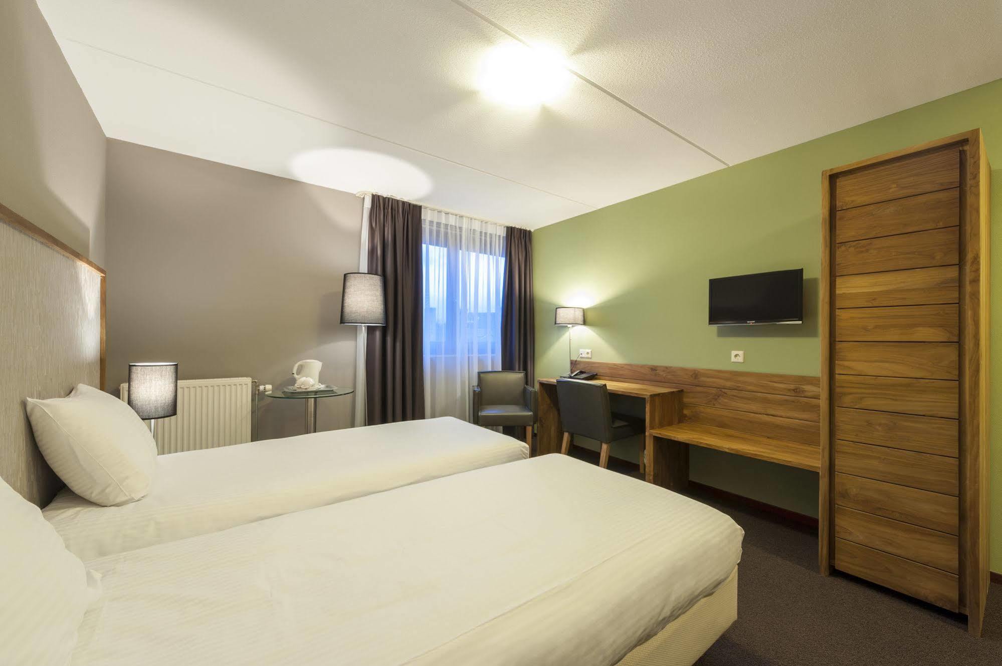 Linge Hotel Elst Elst  Exterior foto